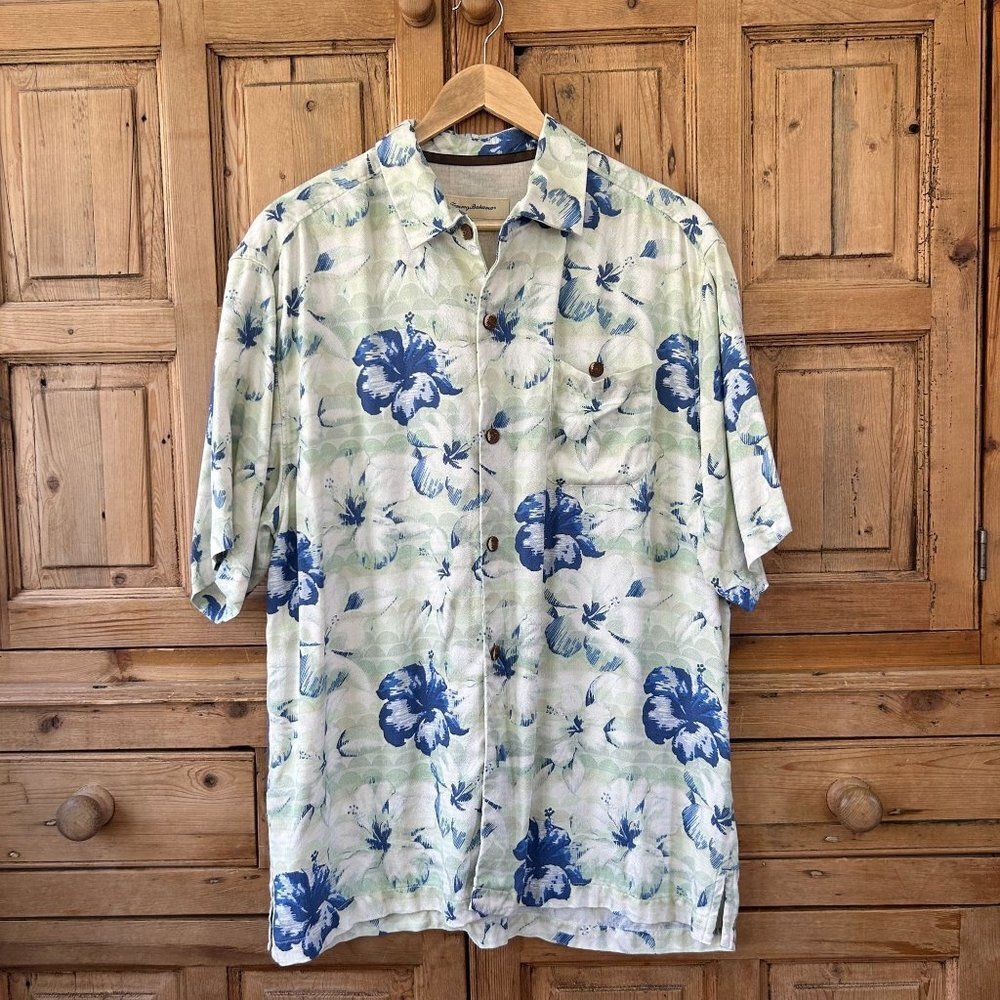 Tommy Bahama Large Original Fit Silk Pale Green and Blue Button Front‎ Shirt